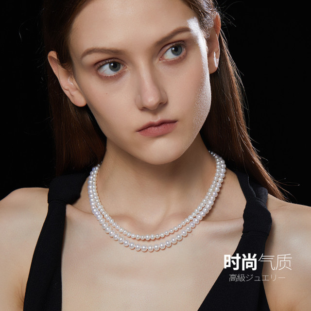 11326491.佰色传情年轻短款双层叠戴大小珠无核淡水珍珠项链锁骨链