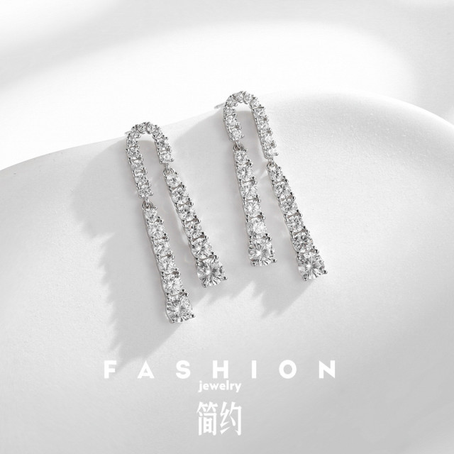 12419748.佰色传情S925银耳钉流苏闪耀高级感耳环轻奢耳坠女耳饰
