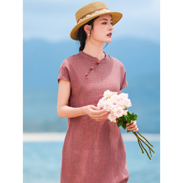 13161892.原创高端亚麻改良旗袍裙夏季清凉感无袖复古格子连衣裙女2025新款