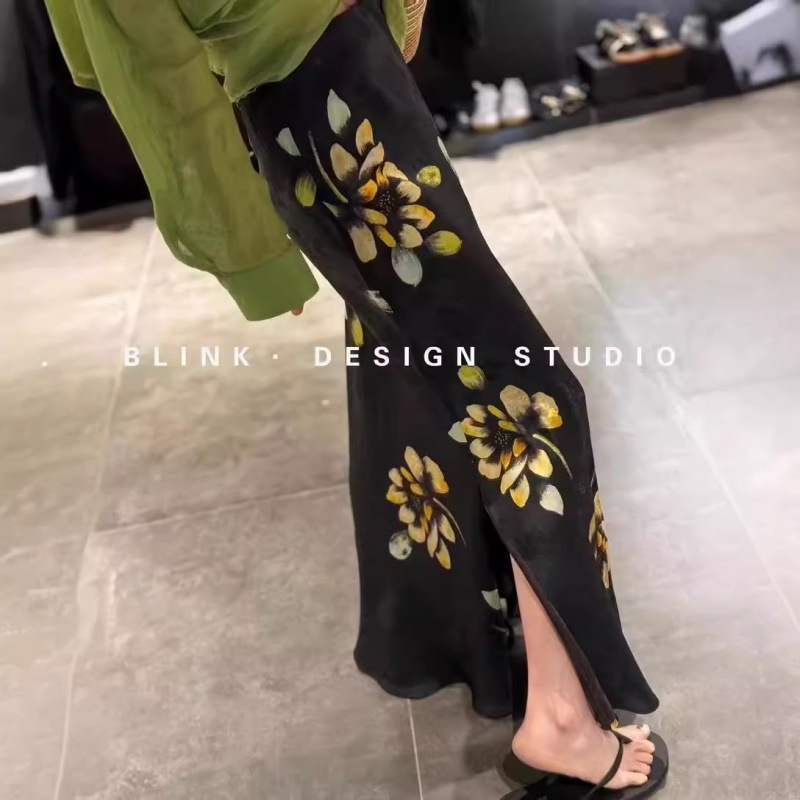 13677313.深圳高端女装醋酸提花高腰半身裙开叉下摆灵动显高显瘦包臀鱼尾裙