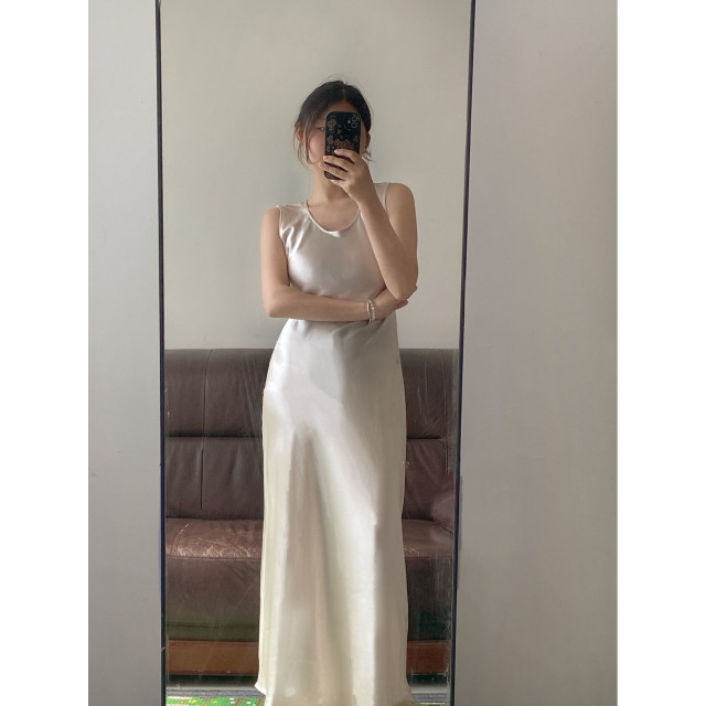 13682404.45度斜裁加长宽肩带醋酸吊带裙显瘦遮肉U领巨遮副乳连衣裙背心裙
