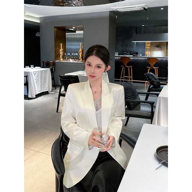 13684496.高级感醋酸西装外套女2026年春秋装休闲垂感修身气质外搭西服