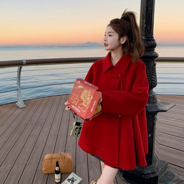 13695494.红色斗篷100%羊毛毛呢外套女秋冬2026新中式国风盘扣设计感小个子