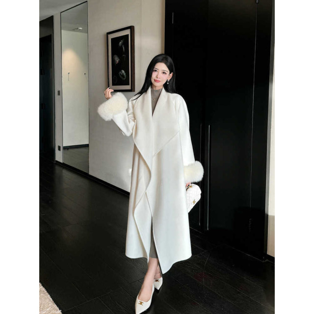 13717023.2026高级感法式狐狸毛皮草衣女羊毛大衣女设计感千金双面呢大衣