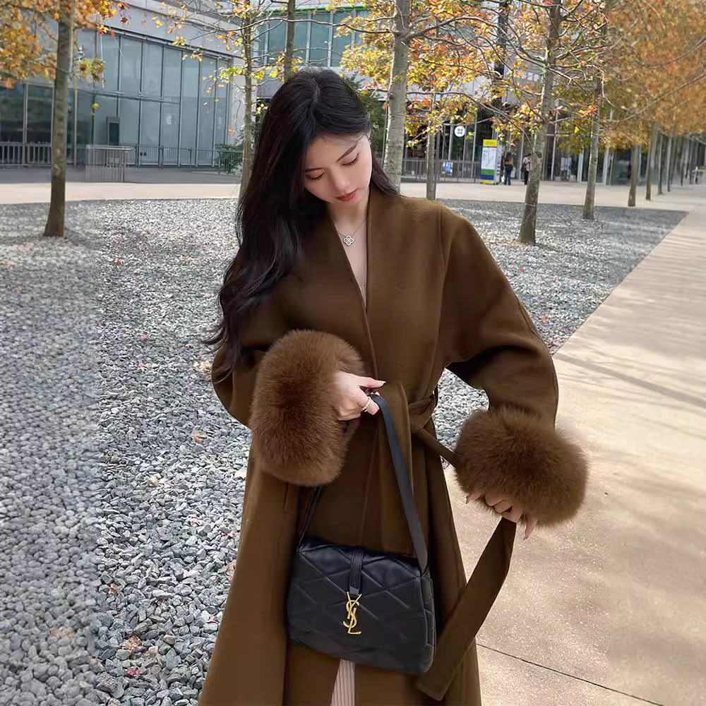 13728630.双面羊毛大衣女2026秋冬新款狐狸毛双面长款外套有腰带毛领大衣
