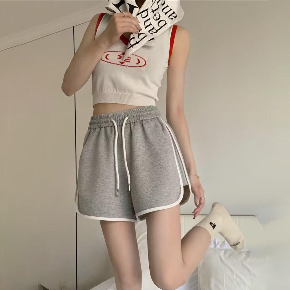 13321836.美式休闲甜辣运动透气短裤女夏季简约百搭宽松三分超短裤