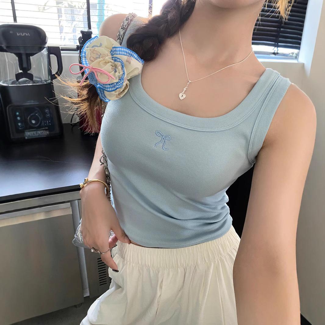 13322062.感吊带小背心女夏美式内搭外穿无袖独特别致短款上衣