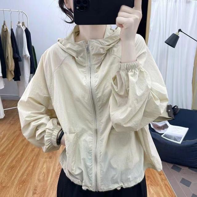 13322428.米舒熊  夏季薄款连帽宽松防晒衣女韩系防紫外线上衣防晒开衫百搭外套