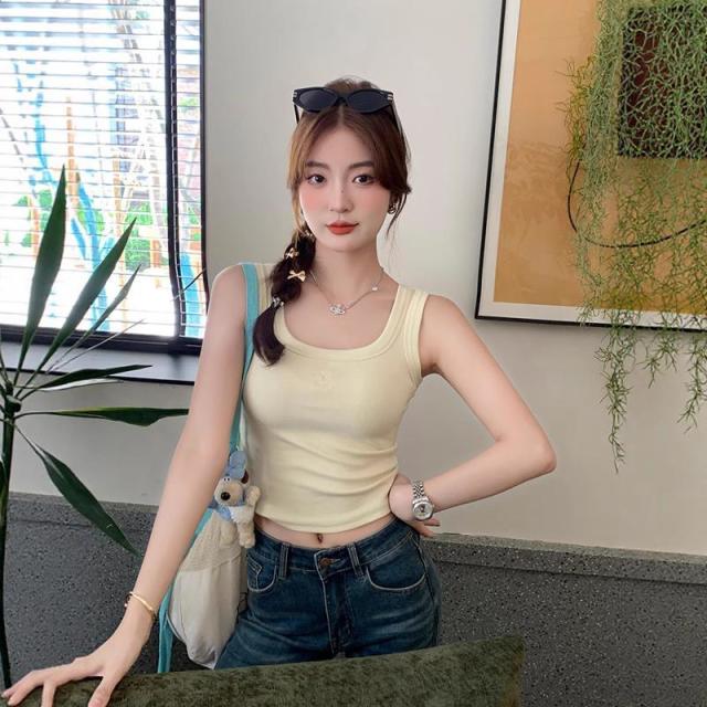 13322156.纯色短款方领螺纹吊带背心女宽肩带内搭遮副乳外穿修身无袖上衣夏