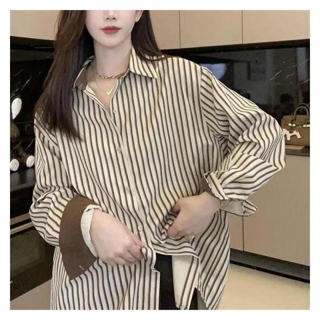 13322192.早春装竖条纹衬衫女长袖设计感小众复古港味叠穿衬衣女
