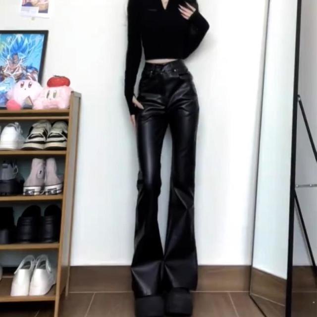 12891762.黑色微喇叭皮裤女秋季大码微显瘦美式pu皮裤高腰拖地长裤