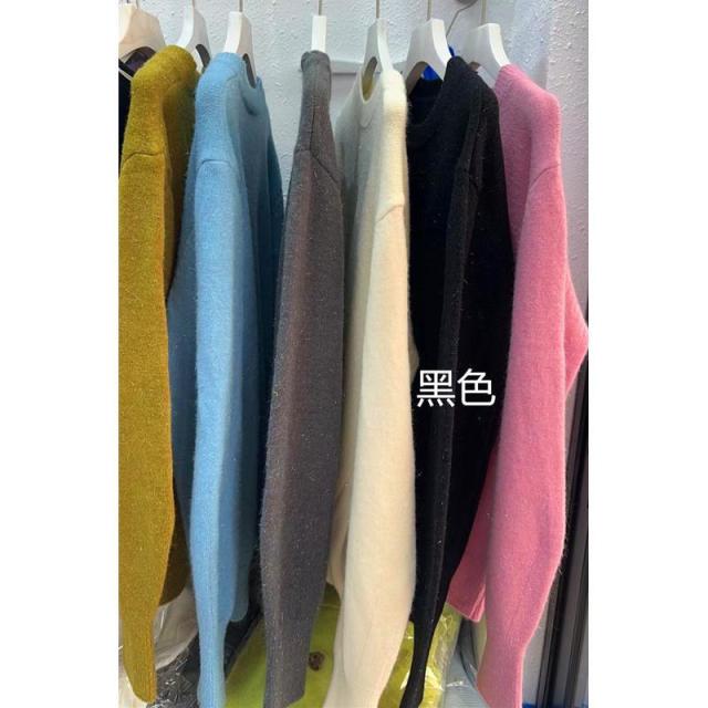 12892860.软糯时尚百搭圆领长袖秋冬毛衣女宽松针织内搭毛衣
