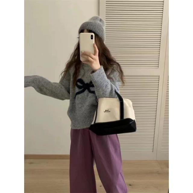 12892383.秋冬韩系套头毛衣女保暖可爱蝴蝶结软糯亲肤圆领毛衣女