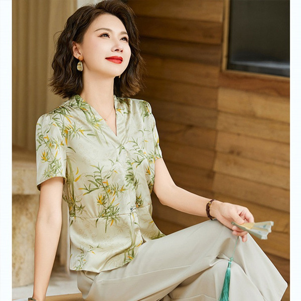 12198906.中年妈妈夏装宽松短袖T恤中老年女装夏季小衫