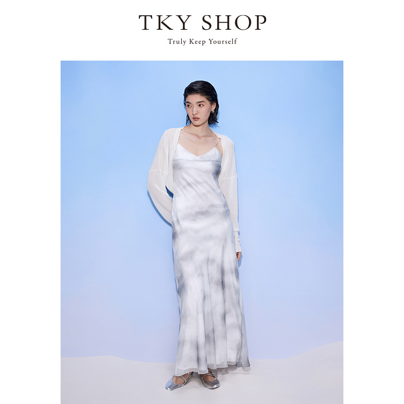 12295985.[东方美学]TKY SHOP新中式水墨晕染吊带连衣裙2025夏新款印花长裙