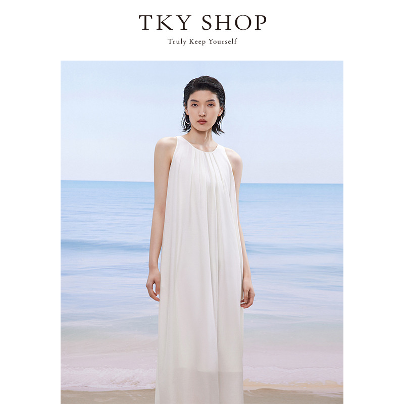 12295872.TKY SHOP白色吊带连衣裙女2025夏新款海边度假风长裙挂脖小白裙女