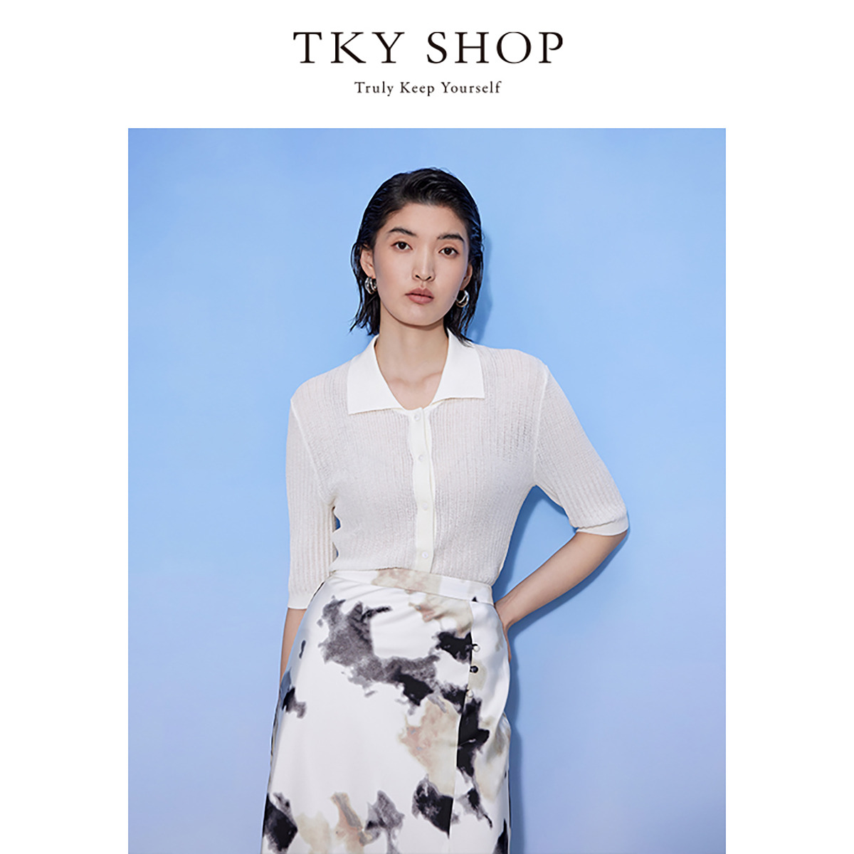 12428905.时尚简约白色polo衫女夏季款修身显瘦薄上衣针织开衫
