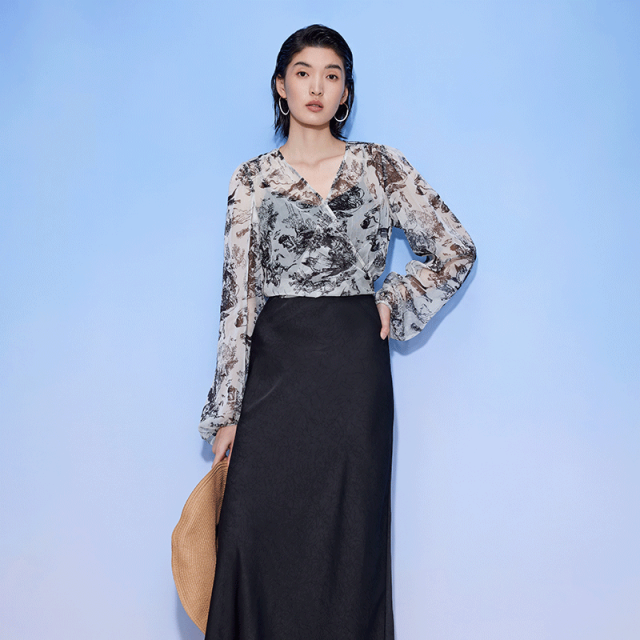 12427995.短款系带衬衫女春夏款品水墨印花薄上衣设计感高级衬衣