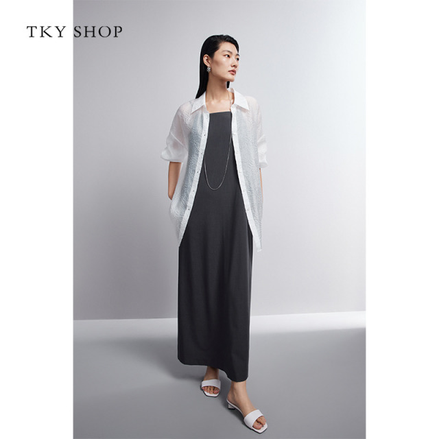 12435376.极简风宽松吊带连衣裙2025春秋季新款休闲百搭长裙