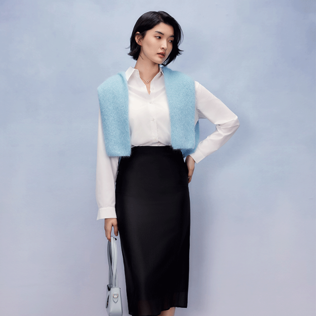 13133805.简约白色长袖女士衬衫优雅气质职业通勤上衣宽松休闲衬衣