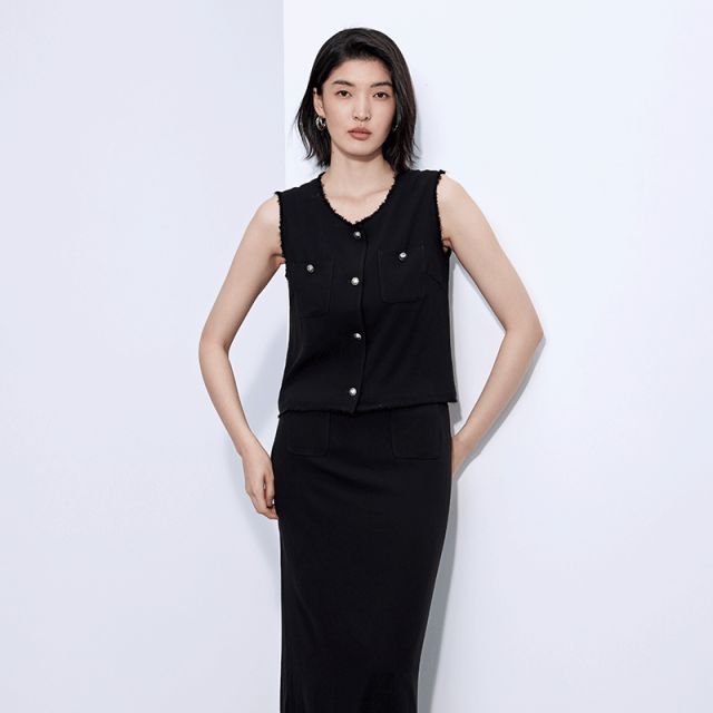 13452859.精致小香风无袖上衣女2026夏新品优雅气质显瘦千金风薄外套