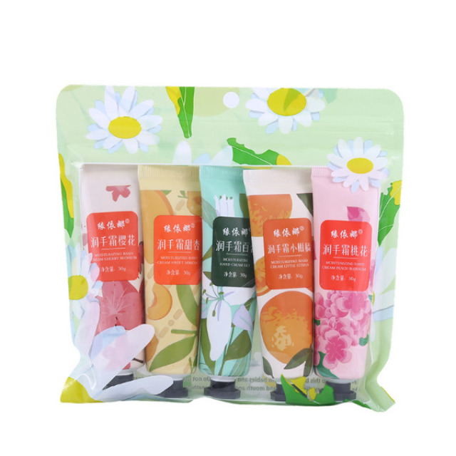 13733748.花果香补水保湿乳巧便携秋冬润手霜伴手礼护手霜高保湿