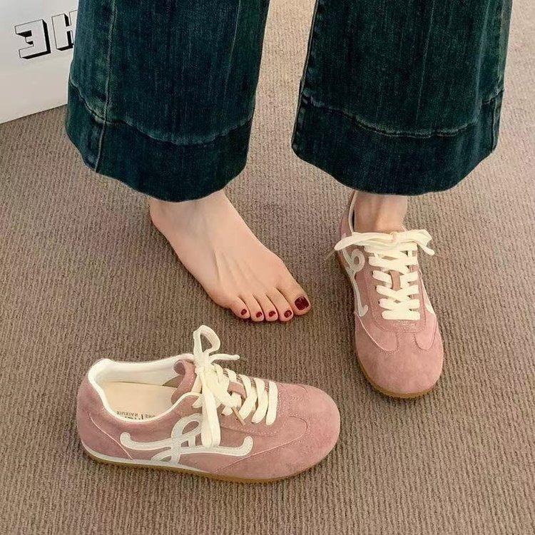 12187320.黄色皮面德训鞋女款女鞋子平底复古休闲运动板鞋