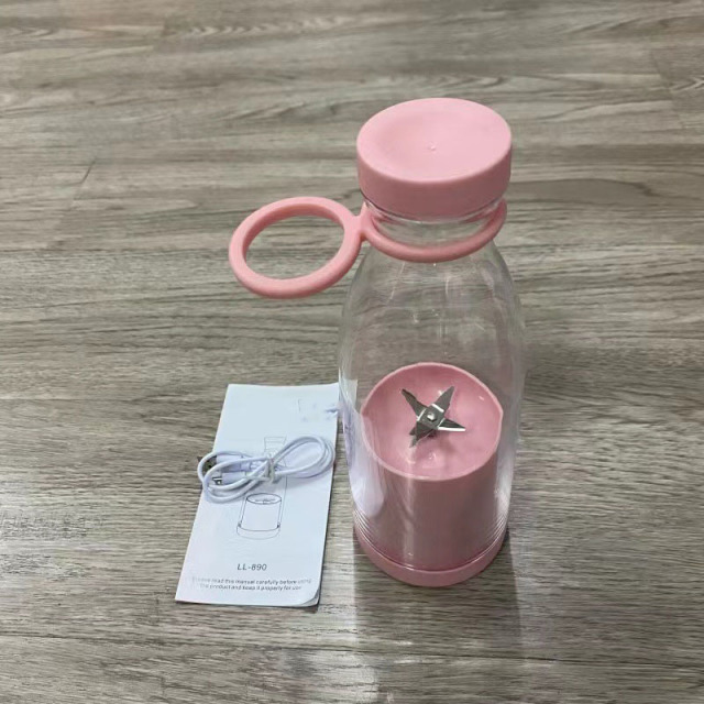 12713485.便携小型榨汁机多功能充电榨汁杯电动果汁搅拌上班族