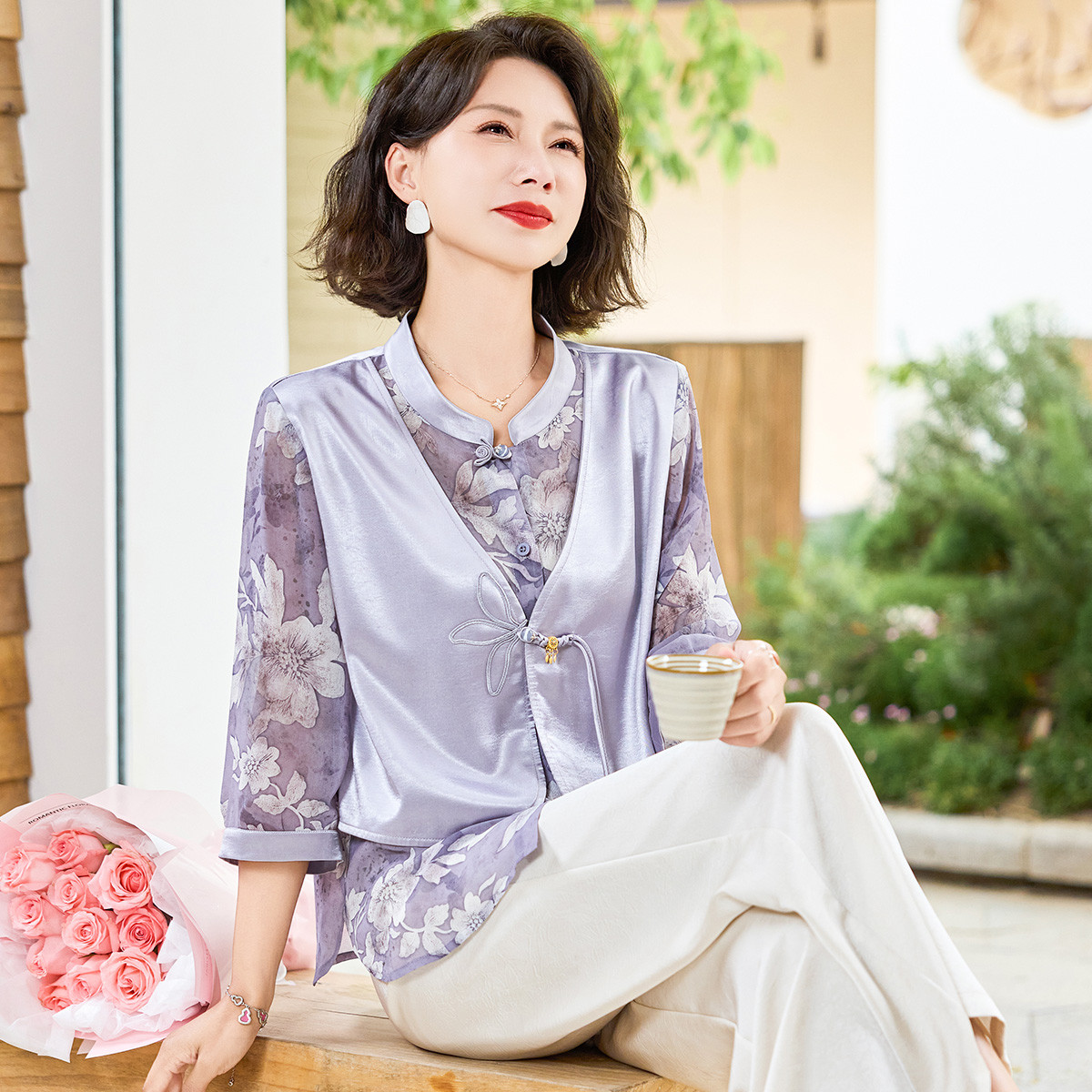 12196320.中年妈妈夏季新款洋气上衣服中老年女装T恤