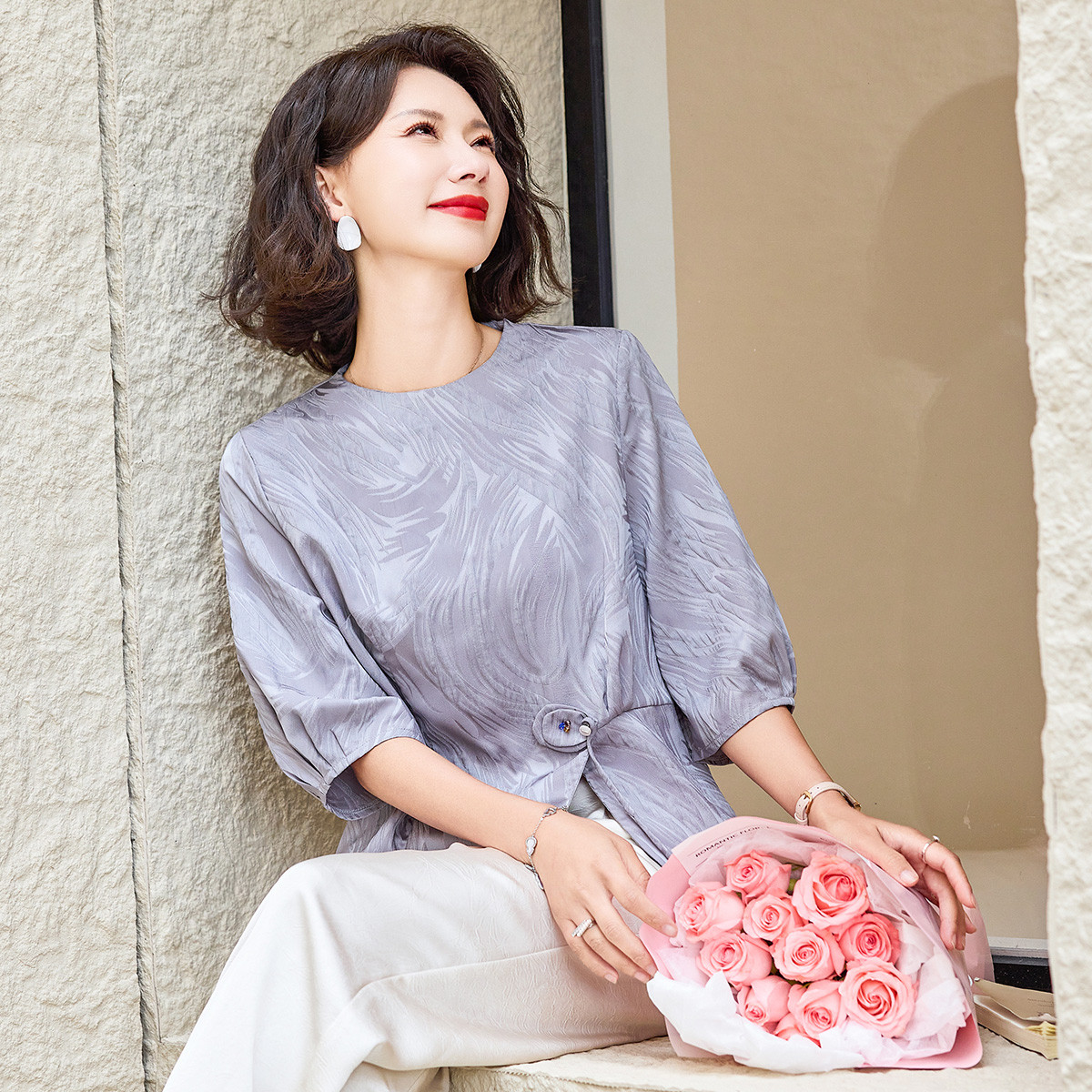 12331980.新款洋气中老年女装中年妈妈国风春夏新中式上衣
