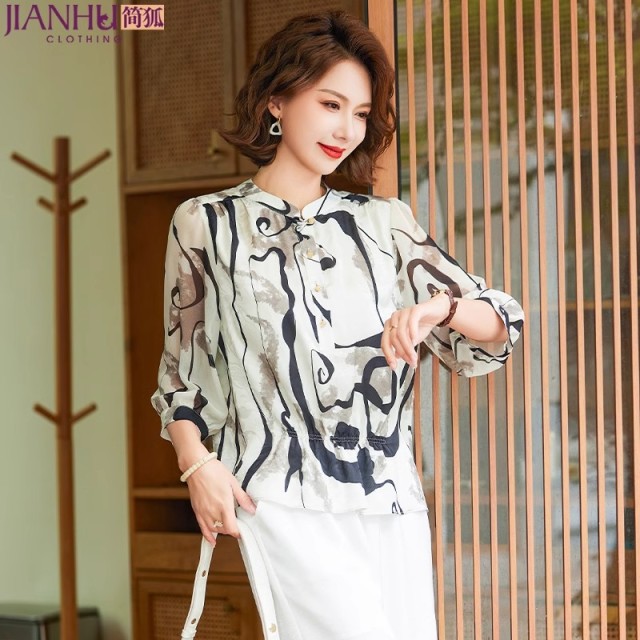 12384598.妈妈夏季上衣服中老年雪纺洋气中年减龄宽松显瘦衬衫女