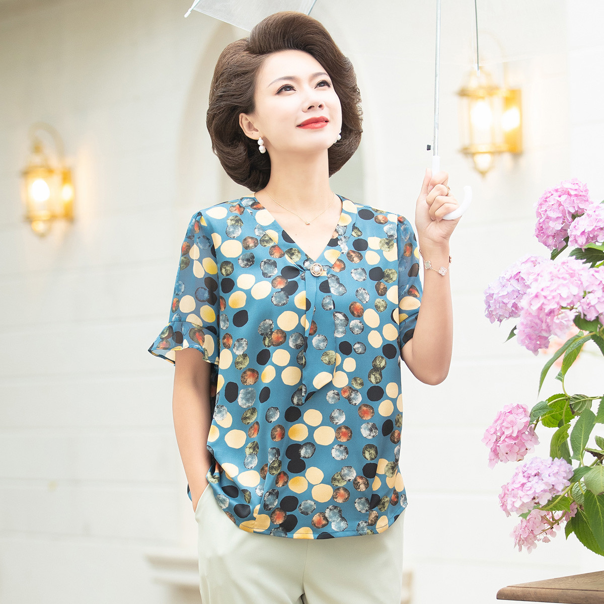 12387988.中老年妈妈夏装休闲短袖上衣40岁50中年女夏季薄款T恤