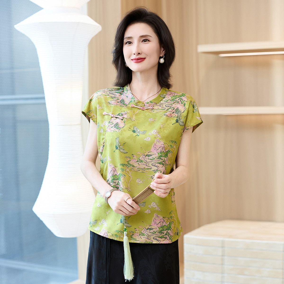 12409319.新款夏季妈妈装薄款时尚气质衬衣女装洋气减龄T恤
