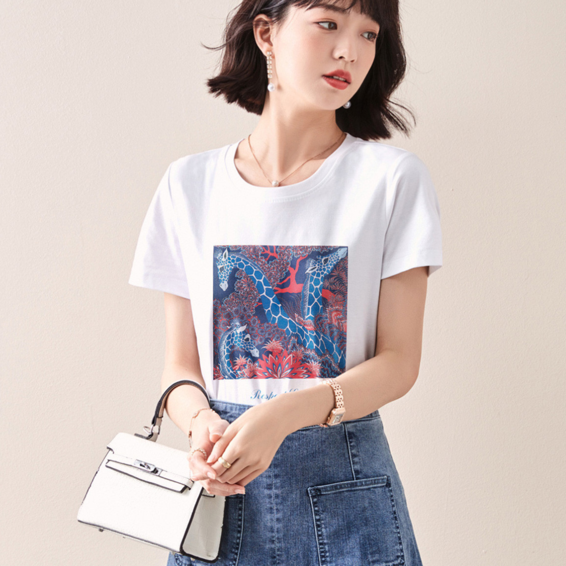13595407.【夏畅销款】休闲百搭撞色小鹿印花短袖T恤女
