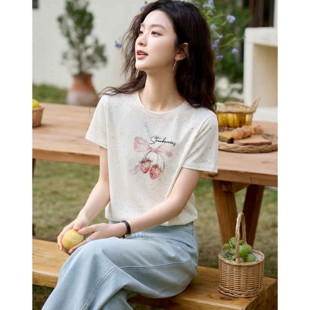 13671471.【莱赛尔棉】夏季甜美风彩点烫钻印花圆领短袖设计感显瘦女式t恤