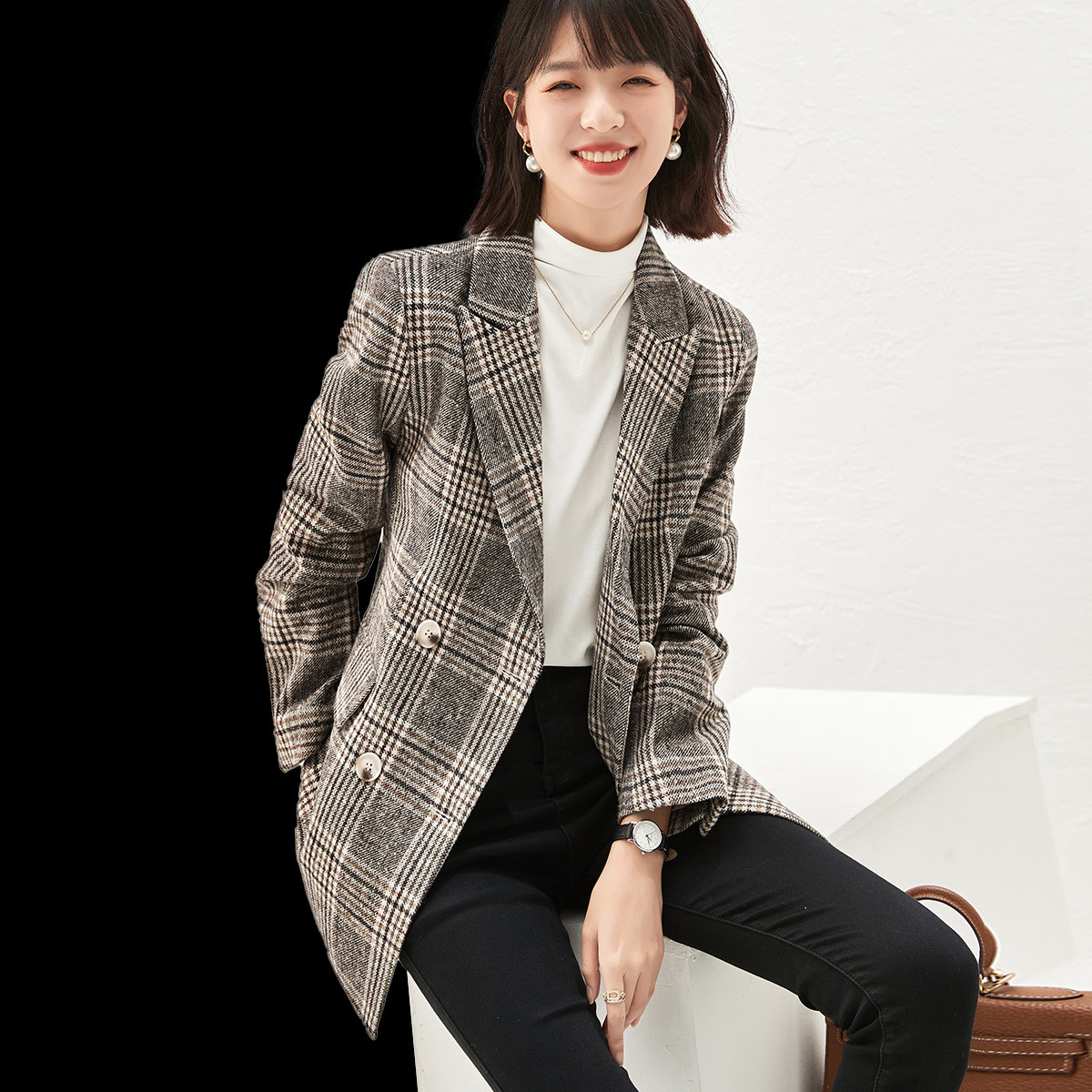 13733148.瑞品集团mt【含绵羊毛】春季商务通勤直筒双排扣西服外套女