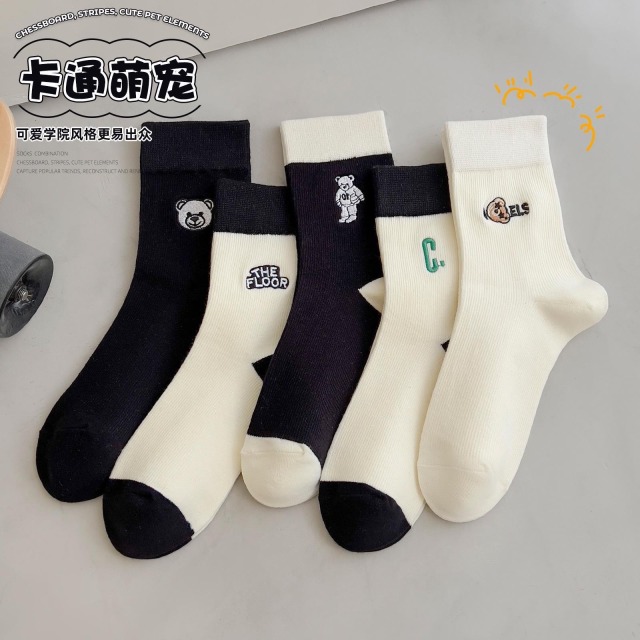 12822849.绿C熊袜子中筒袜女秋冬袜女生学生ins潮卡通百搭小熊可爱
