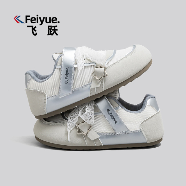 13418293.飞跃新款女款百搭复古透气多巴胺风厚底德训鞋休闲通勤