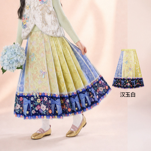 13841572.年衣童装马面裙女童秋季新款新中式国风高腰改良汉服中长裙半身裙