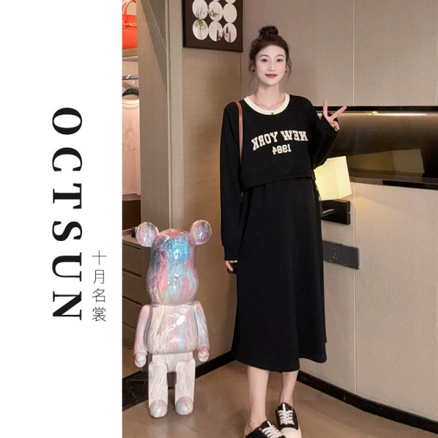 13058668.十月名裳孕妇连衣裙春秋季时尚圆领撞色字母假两件长袖孕妇裙子