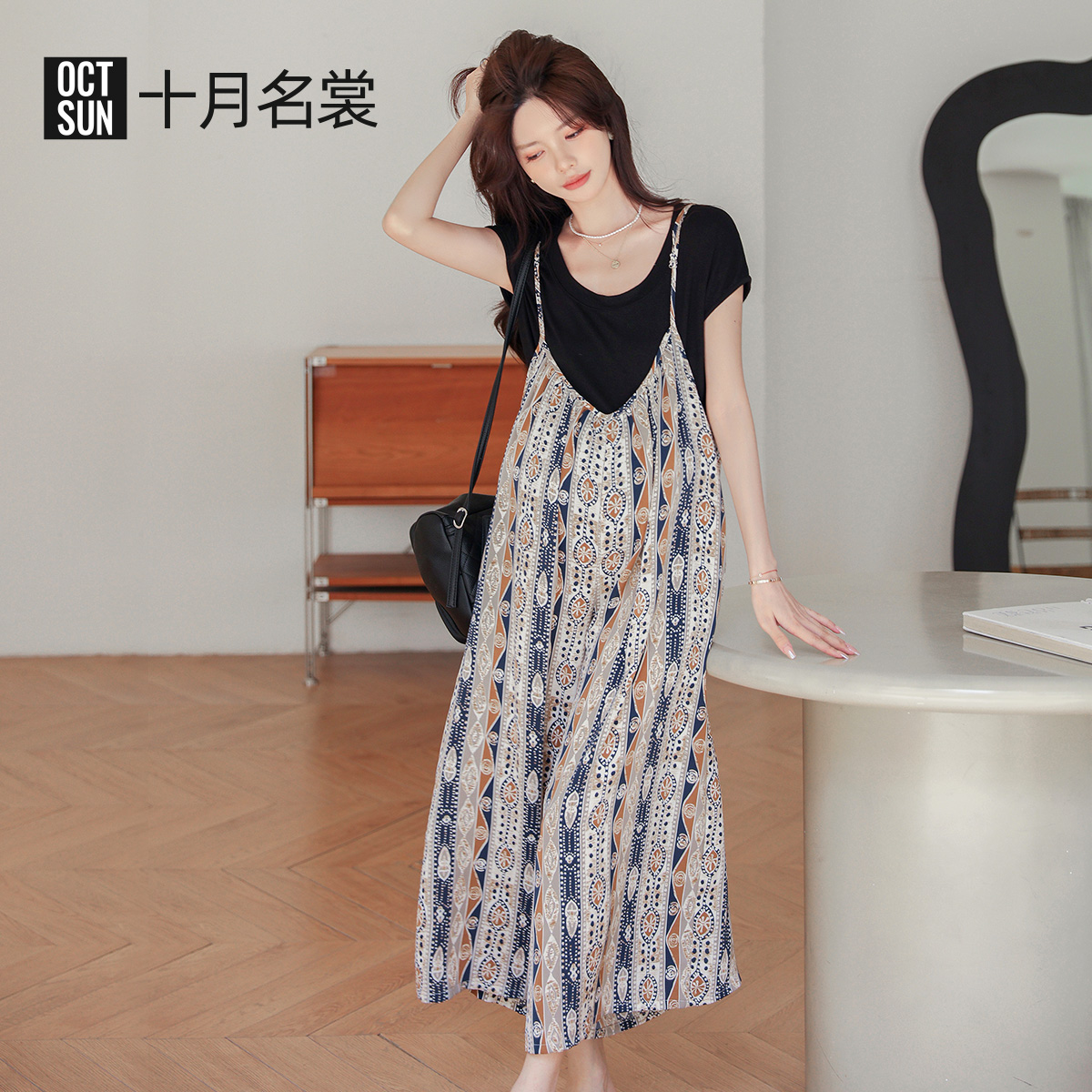 13078369.十月名裳孕妇背带裤套装夏季时尚设计感阔腿背带裤短袖上衣两件套