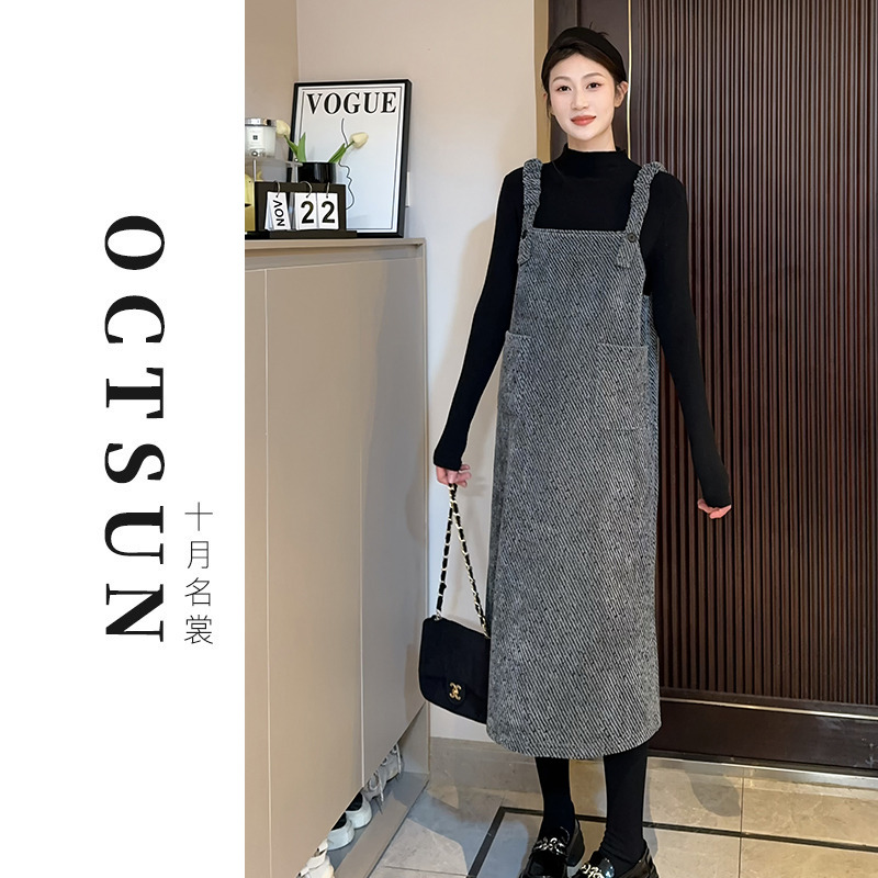 13080988.十月名裳孕妇背带裙秋冬季时尚宽松口袋可调节加绒孕妇裙子