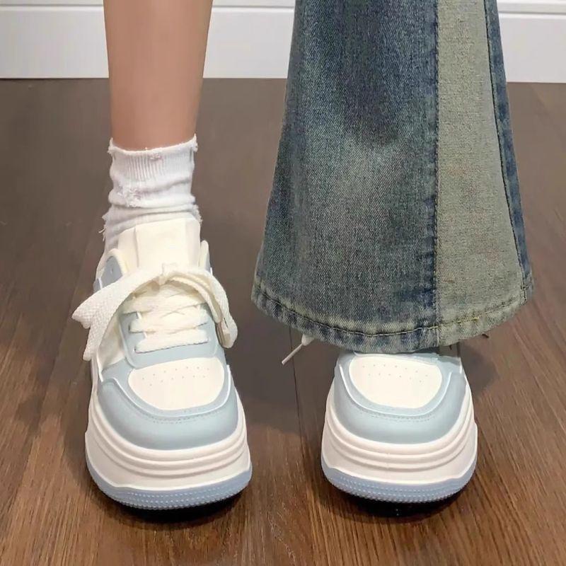 12940937.厚底休闲鞋女秋季百搭小众时尚运动高颜值休闲鞋