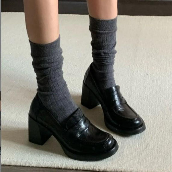 12954146.粗跟商务鞋百搭通勤复古头层软皮高跟一脚蹬商务鞋女