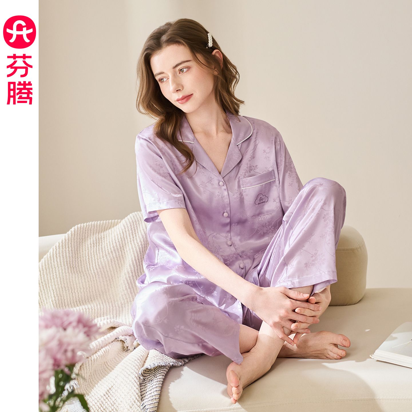 13473623.芬腾夏季冰丝睡衣女翻领开衫短袖宽松大码薄款休闲女士家居服套装