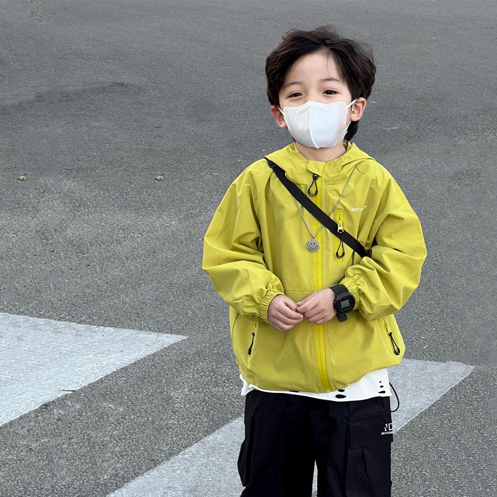 13266251.春品儿童连帽外套男童装百搭冲锋衣痞帅中小童户外服