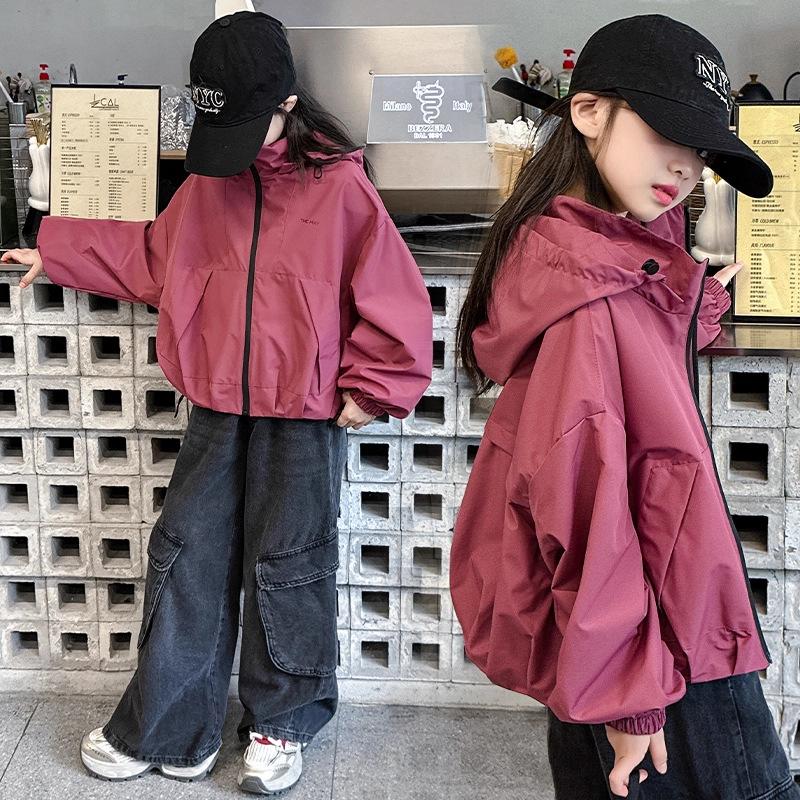 13265968.女童外套春款洋气中大童版风衣儿童连帽冲锋衣
