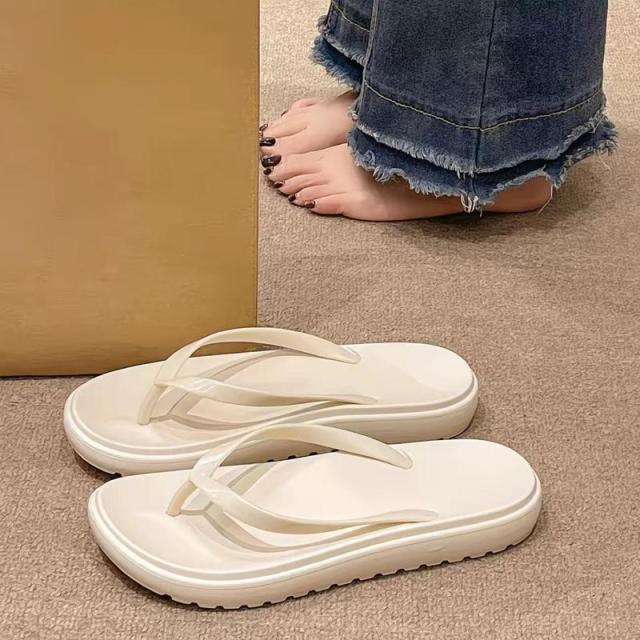 13663305.人字拖女夏季防滑海边沙滩好看夹脚拖鞋女外穿踩屎感百搭