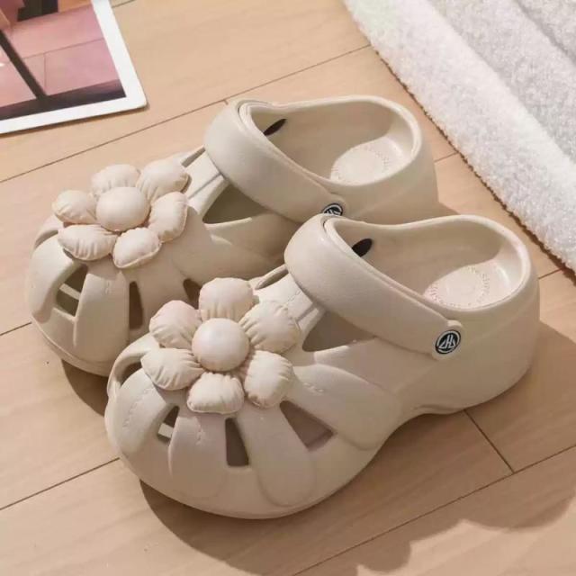 13663789.女式凉鞋夏季花朵洞洞鞋女 厚底防滑外穿包头拖鞋