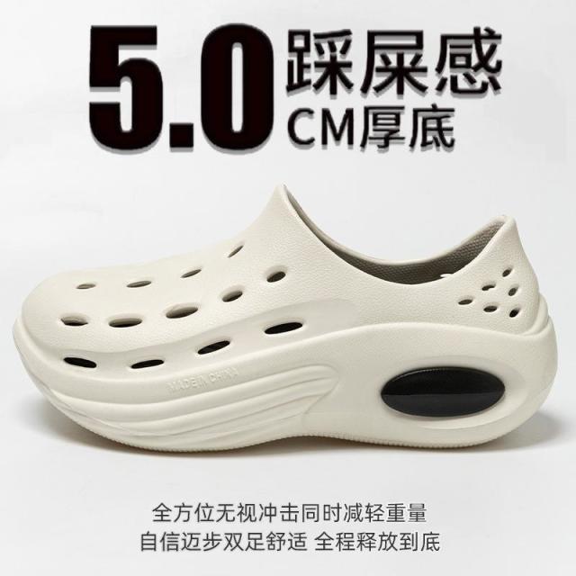 13663528.踩屎感厚底洞洞凉鞋男士夏季外穿沙滩防滑防臭包头凉鞋